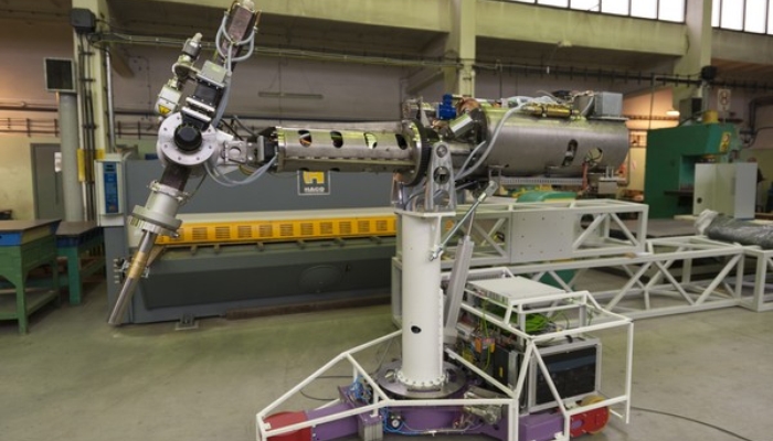 Akcelerator IntraLine bez obudowy (Foto: Grzegorz Krzyżewski / NCBJ)