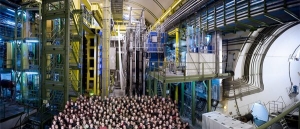 Zdjęcie rodzinne fizyków LHCb(foto: CERN)