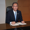 President of UTokyo, prof. Teruo Fujii signs MoU on Hyper-K (foto: UTokyo) 