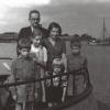 Sołtanowie z dziećmi w Gdyni 1955 r. Żródło: Archiwum rodzinne